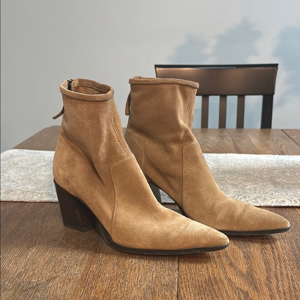 Zara Elegant Tan Suede Ankle Boots
